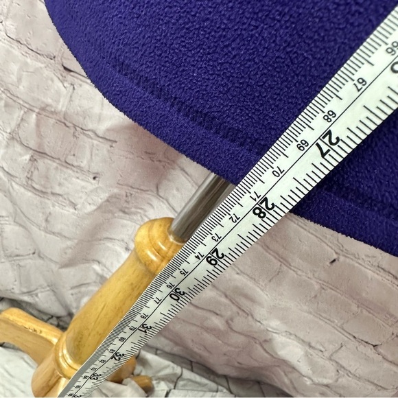 vintage Disney Store Exclusive oversized Fleece sweatshirt EEYORE 1966 sz medium - Picture 4 of 8